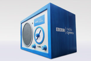 BBC Giant Radio / Radio Fawr